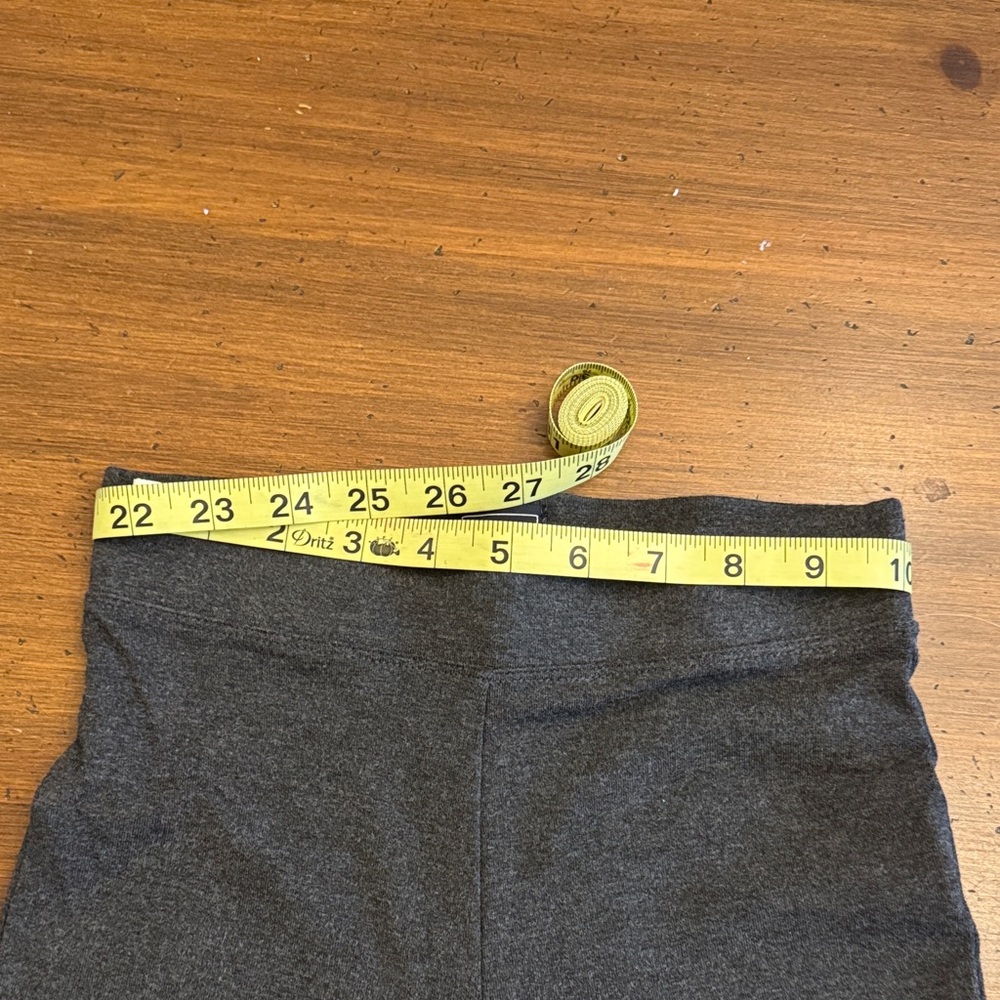 NWT Gray XXS Women’s Leggings - Soft & comfy - 22.5” waist and 25.5” Fall ready! - Picture 5 of 6